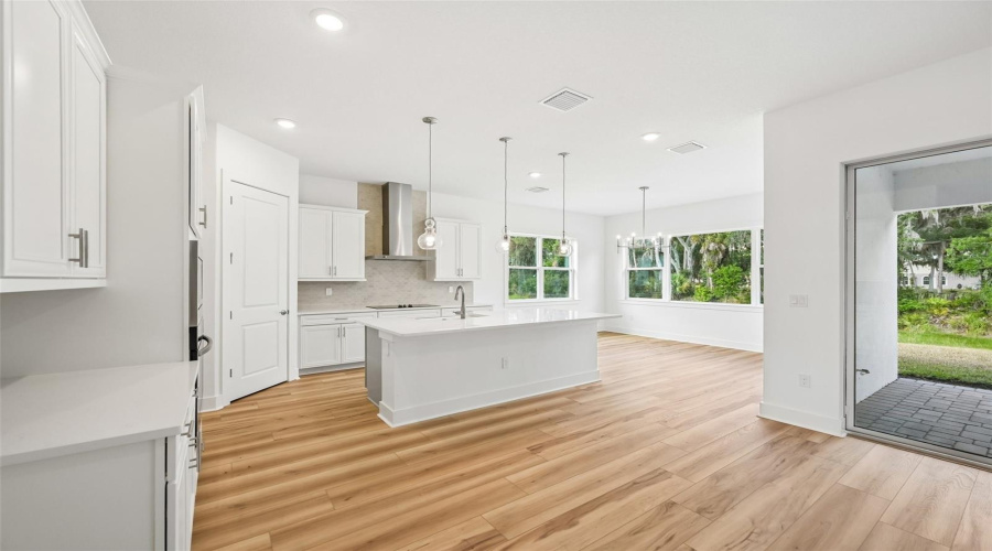 Parrish, Florida 34219, 3 Bedroom Bedrooms, ,2 Bathroombathrooms,Residential,For Sale,White Blossom,0,Mfrtb8519369
