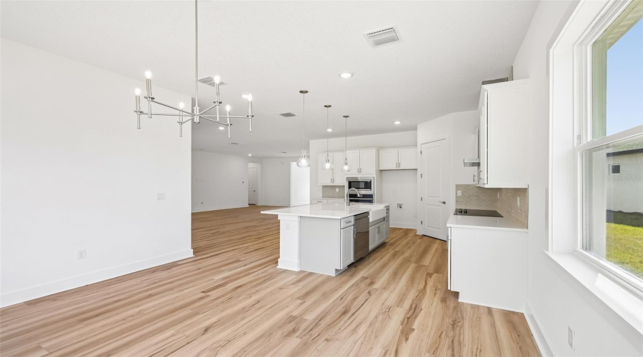 Parrish, Florida 34219, 3 Bedroom Bedrooms, ,2 Bathroombathrooms,Residential,For Sale,White Blossom,0,Mfrtb8519369