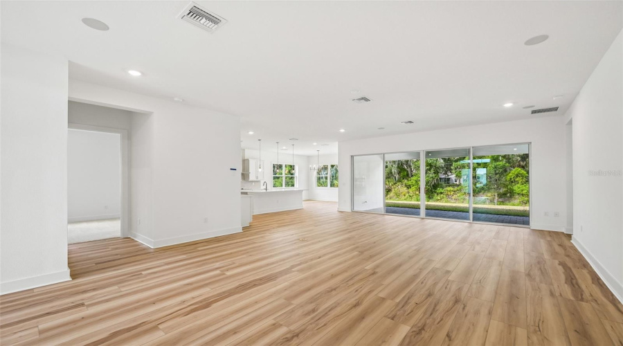 Parrish, Florida 34219, 3 Bedroom Bedrooms, ,2 Bathroombathrooms,Residential,For Sale,White Blossom,0,Mfrtb8519369