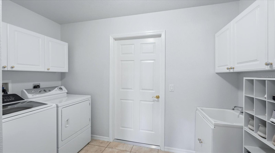 Rotonda West, Florida 33947, 3 Bedroom Bedrooms, ,2 Bathroombathrooms,Residential,For Sale,Rotonda,0,Mfrd6146943