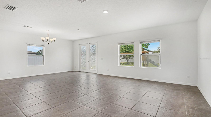 Deltona, Florida 32725, 3 Bedroom Bedrooms, ,2 Bathroombathrooms,Residential,For Sale,Alabaster,0,Mfrtb8526337