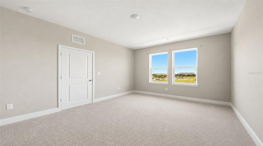 Orlando, Florida 32827, 2 Bedroom Bedrooms, ,2 Bathroombathrooms,Residential,For Sale,Laureate,0,Mfro6412367