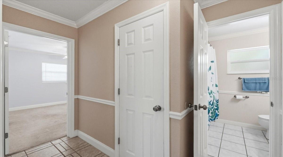Winter Haven, Florida 33880, 3 Bedroom Bedrooms, ,2 Bathroombathrooms,Residential,For Sale,Lake Shipp,0,Mfrl4963966