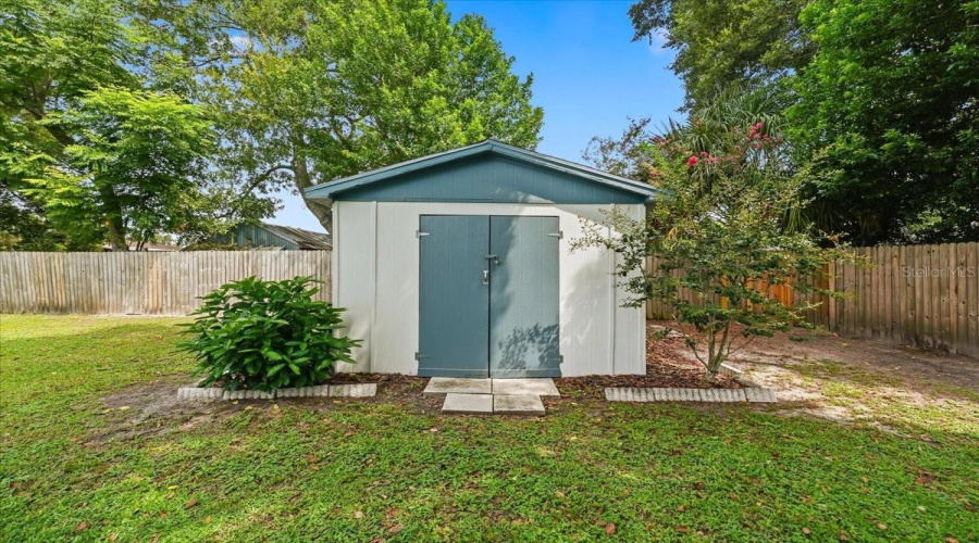 Winter Haven, Florida 33880, 3 Bedroom Bedrooms, ,2 Bathroombathrooms,Residential,For Sale,Lake Shipp,0,Mfrl4963966