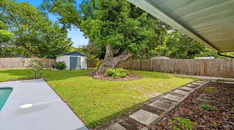 Winter Haven, Florida 33880, 3 Bedroom Bedrooms, ,2 Bathroombathrooms,Residential,For Sale,Lake Shipp,0,Mfrl4963966