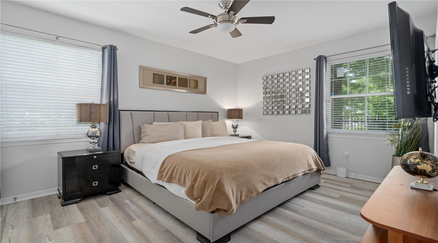 Tampa, Florida 33605, 2 Bedroom Bedrooms, ,2 Bathroombathrooms,Residential,For Sale,Palm,0,Mfrtb8507079