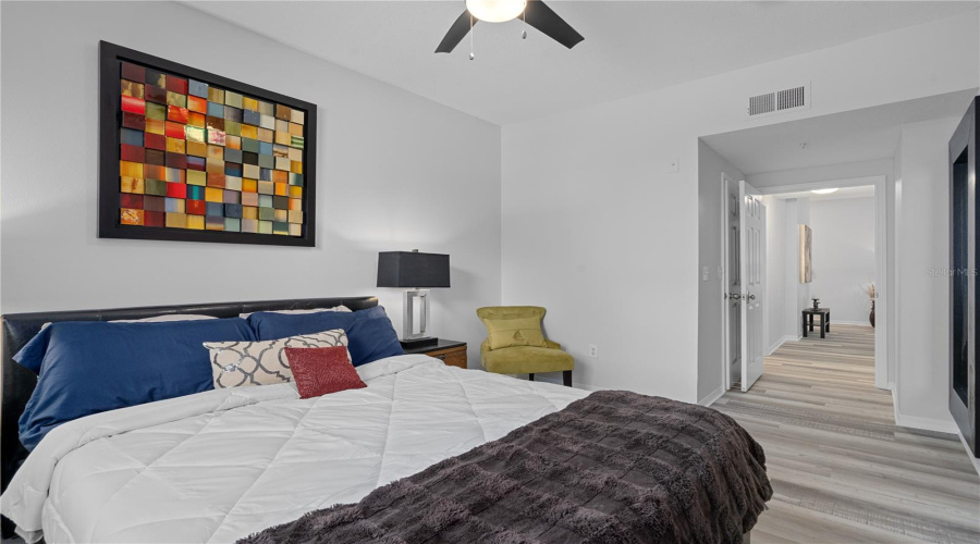 Tampa, Florida 33605, 2 Bedroom Bedrooms, ,2 Bathroombathrooms,Residential,For Sale,Palm,0,Mfrtb8507079