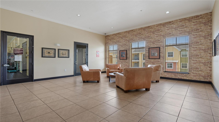 Tampa, Florida 33605, 2 Bedroom Bedrooms, ,2 Bathroombathrooms,Residential,For Sale,Palm,0,Mfrtb8507079