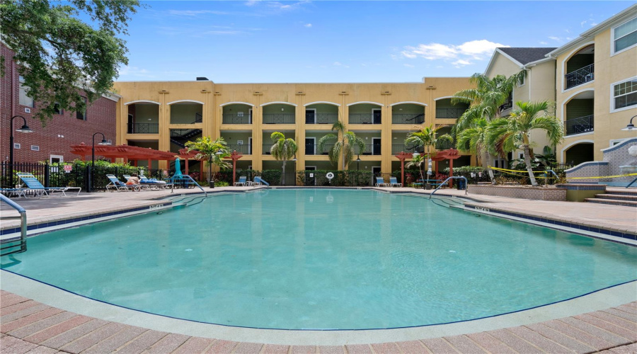 Tampa, Florida 33605, 2 Bedroom Bedrooms, ,2 Bathroombathrooms,Residential,For Sale,Palm,0,Mfrtb8507079