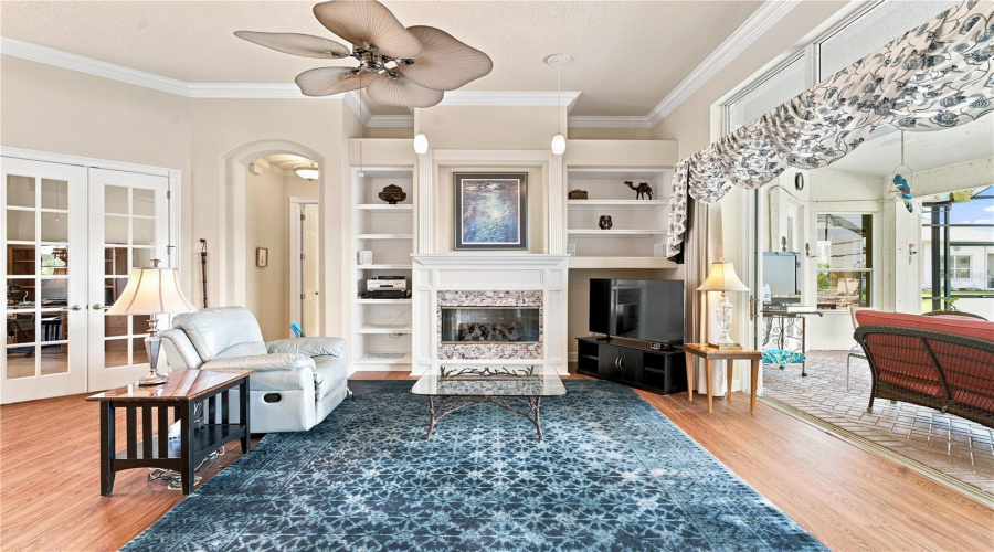 Livingroom 12 Foot Celling Pocket Glass Doors