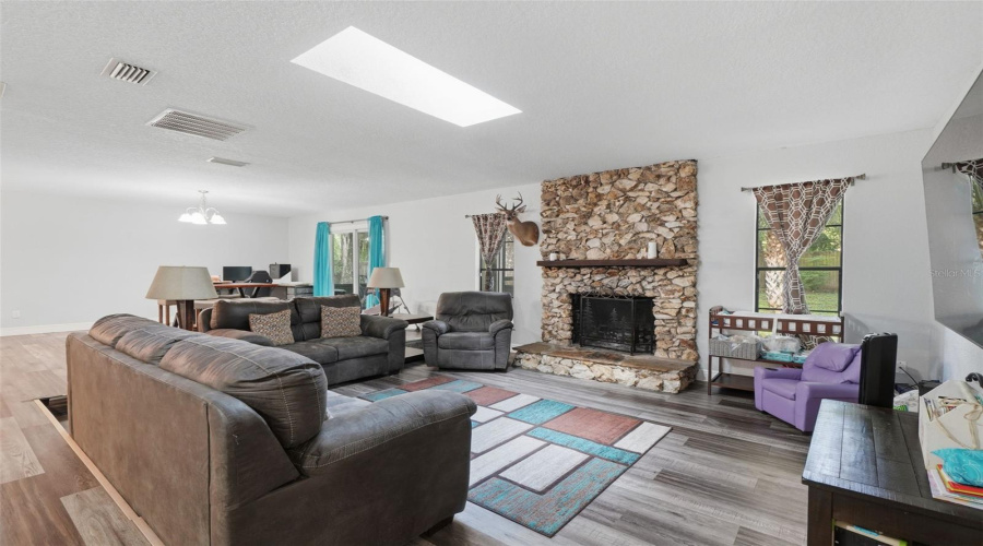 Deland, Florida 32720, 3 Bedroom Bedrooms, ,2 Bathroombathrooms,Residential,For Sale,Concord,0,Mfro6428624