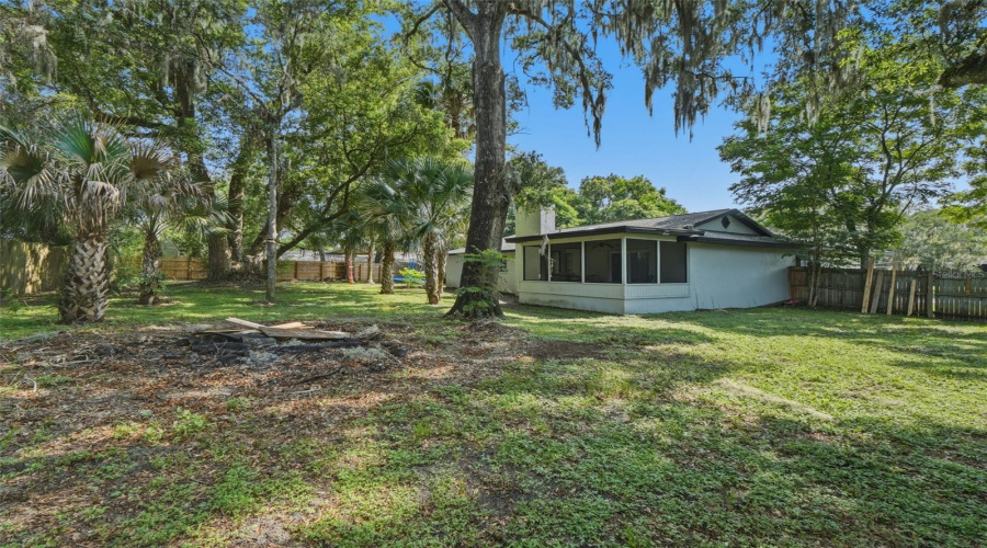 Deland, Florida 32720, 3 Bedroom Bedrooms, ,2 Bathroombathrooms,Residential,For Sale,Concord,0,Mfro6428624