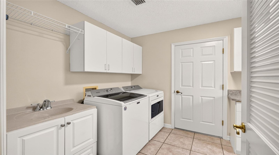 Laundry Room With Sink