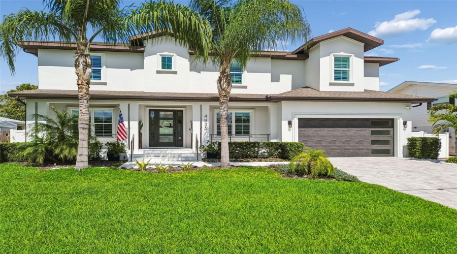 Tampa, Florida 33611, 5 Bedroom Bedrooms, ,4 Bathroombathrooms,Residential,For Sale,Bay Villa,0,Mfrtb8488683