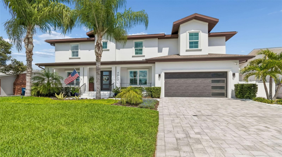 Tampa, Florida 33611, 5 Bedroom Bedrooms, ,4 Bathroombathrooms,Residential,For Sale,Bay Villa,0,Mfrtb8488683