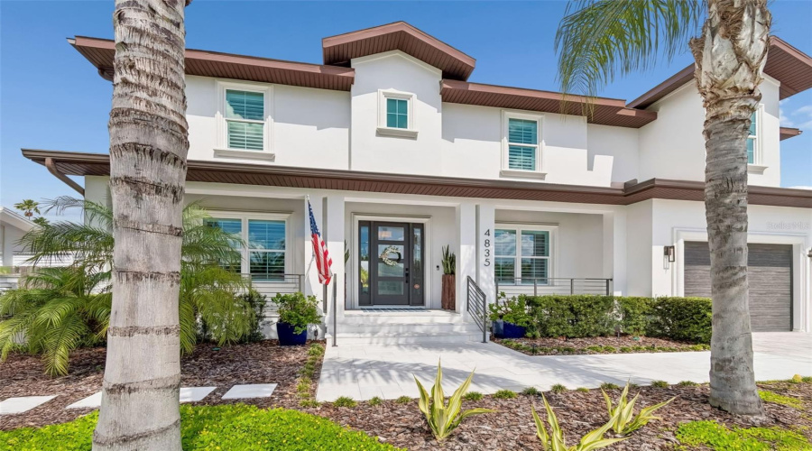 Tampa, Florida 33611, 5 Bedroom Bedrooms, ,4 Bathroombathrooms,Residential,For Sale,Bay Villa,0,Mfrtb8488683