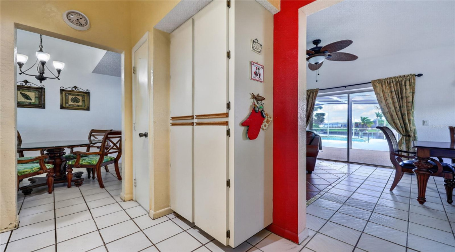 North Port, Florida 34287, 3 Bedroom Bedrooms, ,2 Bathroombathrooms,Residential,For Sale,Safford,0,Mfrc7526377
