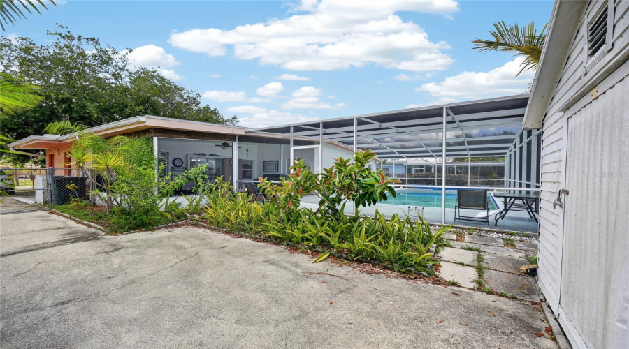 North Port, Florida 34287, 3 Bedroom Bedrooms, ,2 Bathroombathrooms,Residential,For Sale,Safford,0,Mfrc7526377