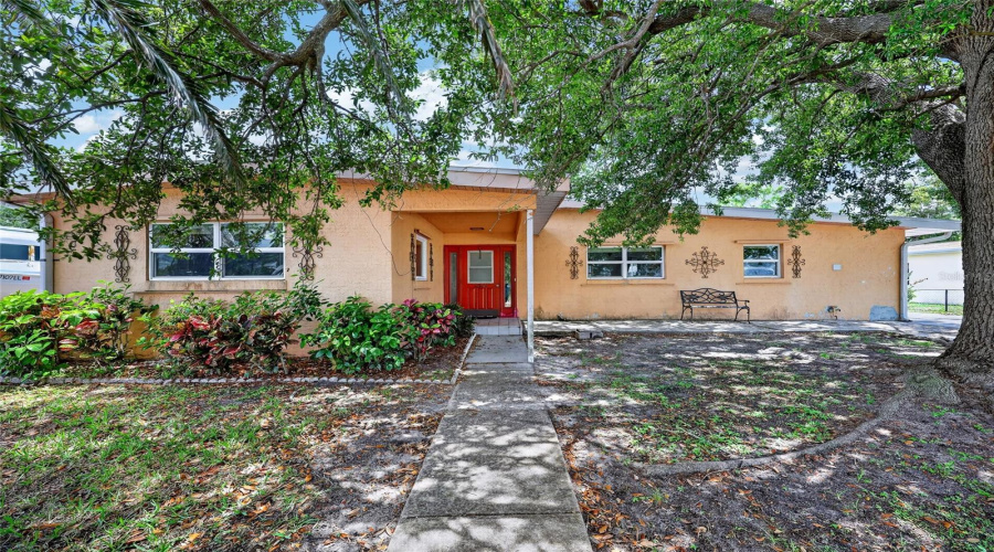 North Port, Florida 34287, 3 Bedroom Bedrooms, ,2 Bathroombathrooms,Residential,For Sale,Safford,0,Mfrc7526377