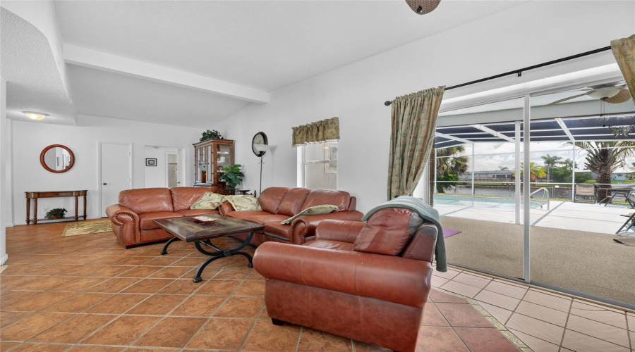 North Port, Florida 34287, 3 Bedroom Bedrooms, ,2 Bathroombathrooms,Residential,For Sale,Safford,0,Mfrc7526377
