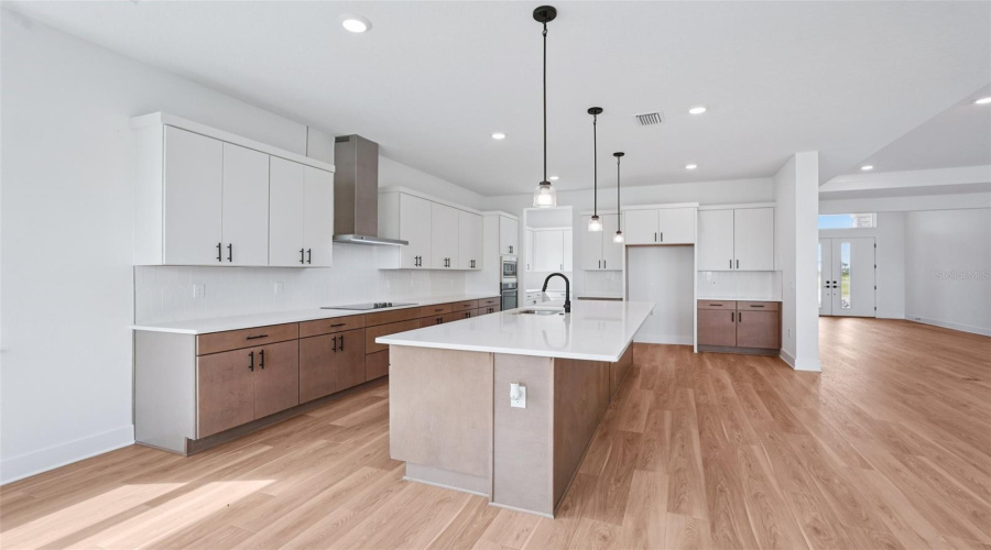 Spring Hill, Florida 34610, 3 Bedroom Bedrooms, ,2 Bathroombathrooms,Residential,For Sale,Ivory Tusk,0,Mfrtb8487918