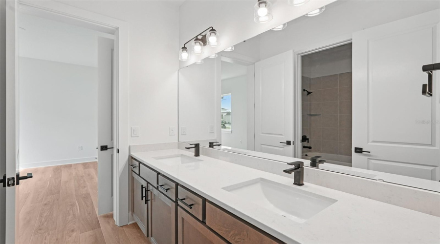 Spring Hill, Florida 34610, 3 Bedroom Bedrooms, ,2 Bathroombathrooms,Residential,For Sale,Ivory Tusk,0,Mfrtb8487918