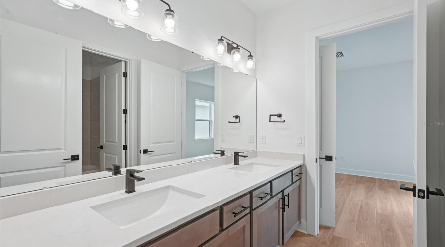 Spring Hill, Florida 34610, 3 Bedroom Bedrooms, ,2 Bathroombathrooms,Residential,For Sale,Ivory Tusk,0,Mfrtb8487918
