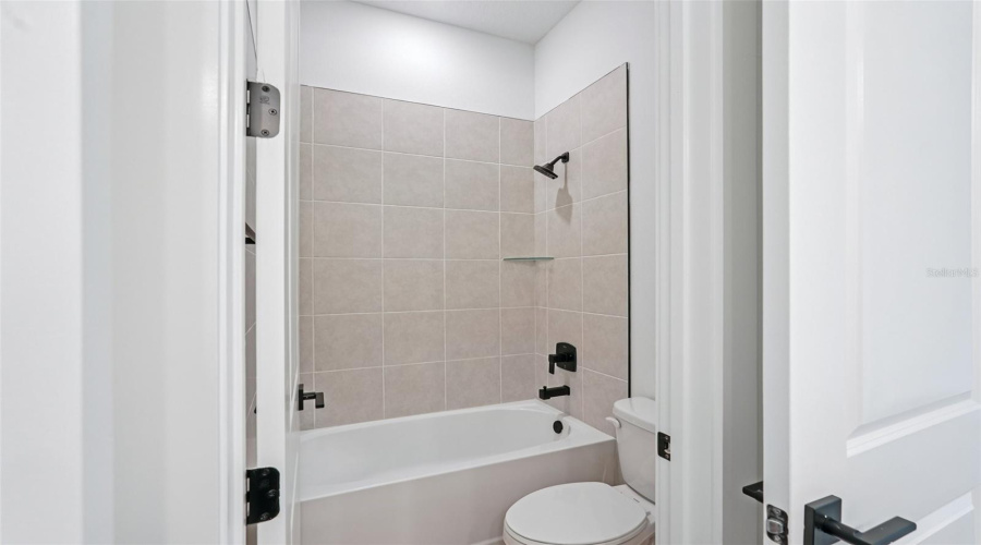 Spring Hill, Florida 34610, 3 Bedroom Bedrooms, ,2 Bathroombathrooms,Residential,For Sale,Ivory Tusk,0,Mfrtb8487918
