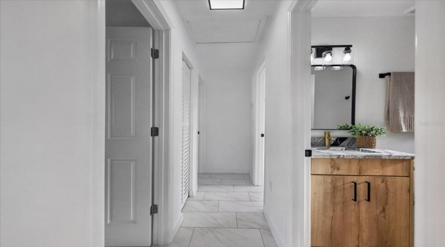 Largo, Florida 33778, 4 Bedroom Bedrooms, ,2 Bathroombathrooms,Residential,For Sale,120Th,0,Mfrtb8501592