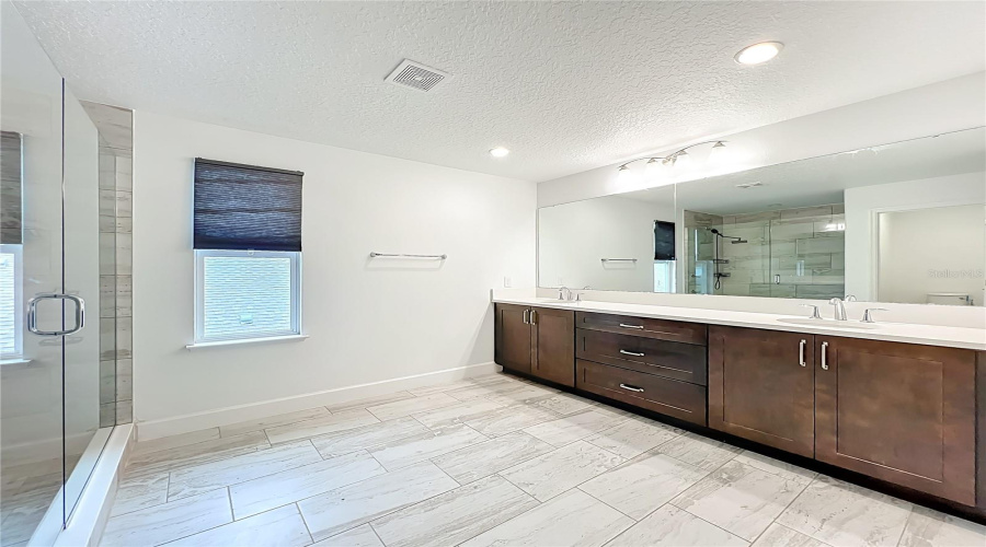 Sanford, Florida 32771, 4 Bedroom Bedrooms, ,3 Bathroombathrooms,Residential,For Sale,Bluff Oak,0,Mfro6399508
