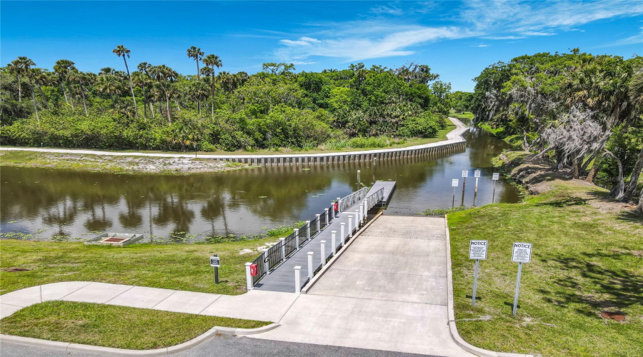 Sanford, Florida 32771, 4 Bedroom Bedrooms, ,3 Bathroombathrooms,Residential,For Sale,Bluff Oak,0,Mfro6399508