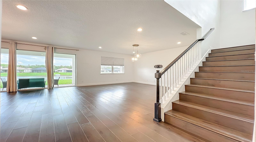 Sanford, Florida 32771, 4 Bedroom Bedrooms, ,3 Bathroombathrooms,Residential,For Sale,Bluff Oak,0,Mfro6399508