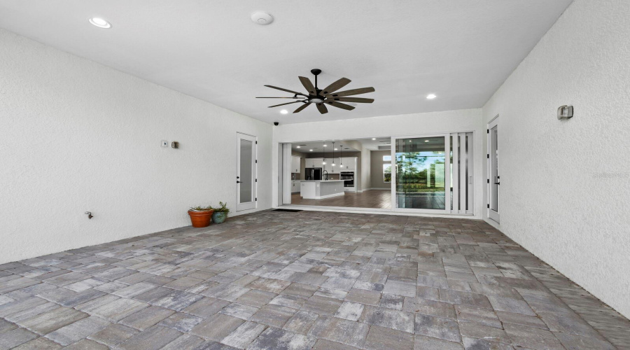 Sarasota, Florida 34241, 4 Bedroom Bedrooms, ,3 Bathroombathrooms,Residential,For Sale,Lungo Lago,0,Mfra4690357