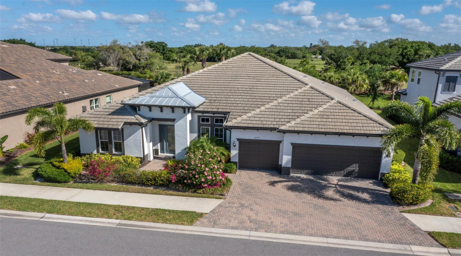 Sarasota, Florida 34241, 4 Bedroom Bedrooms, ,3 Bathroombathrooms,Residential,For Sale,Lungo Lago,0,Mfra4690357