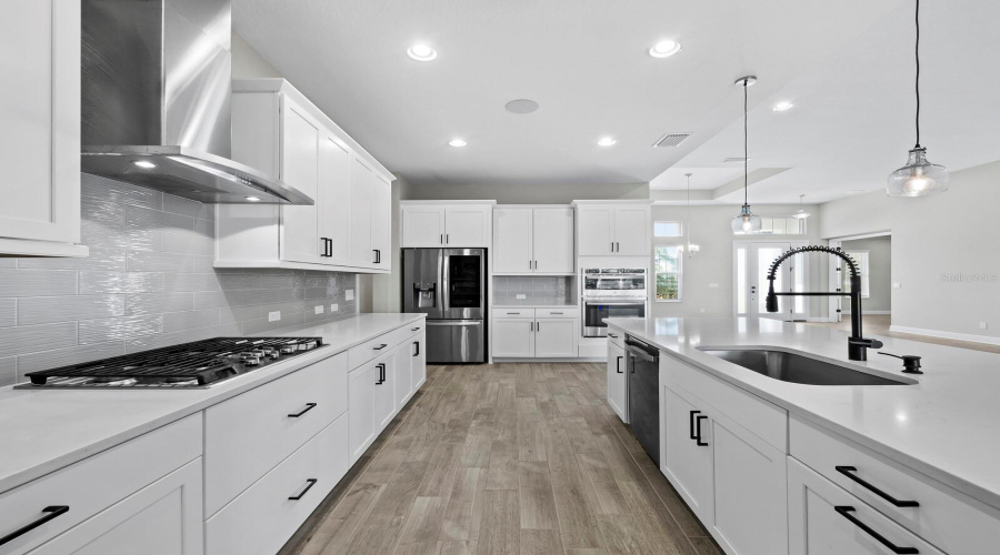 Sarasota, Florida 34241, 4 Bedroom Bedrooms, ,3 Bathroombathrooms,Residential,For Sale,Lungo Lago,0,Mfra4690357