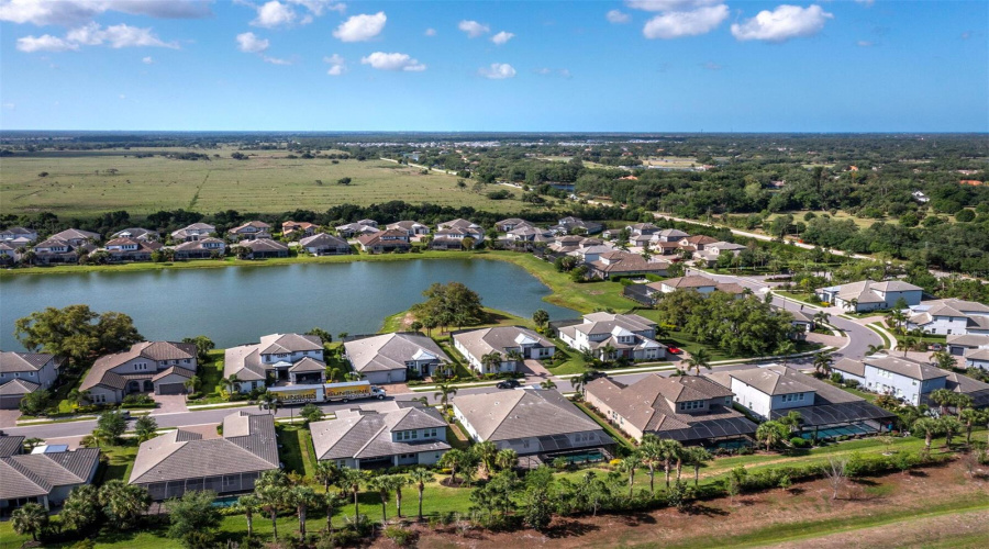 Sarasota, Florida 34241, 4 Bedroom Bedrooms, ,3 Bathroombathrooms,Residential,For Sale,Lungo Lago,0,Mfra4690357