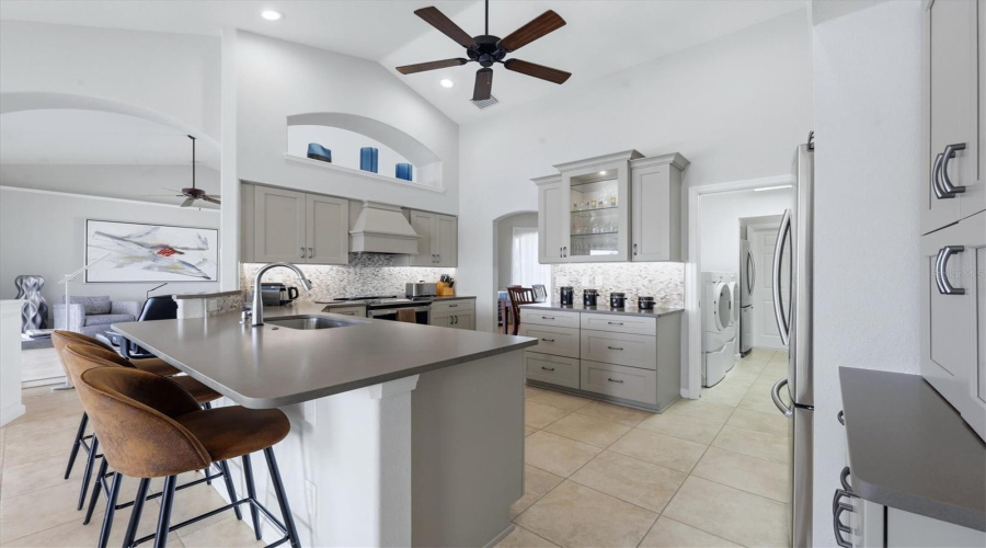 Port Charlotte, Florida 33981, 3 Bedroom Bedrooms, ,2 Bathroombathrooms,Residential,For Sale,Blake,0,Mfrd6146895