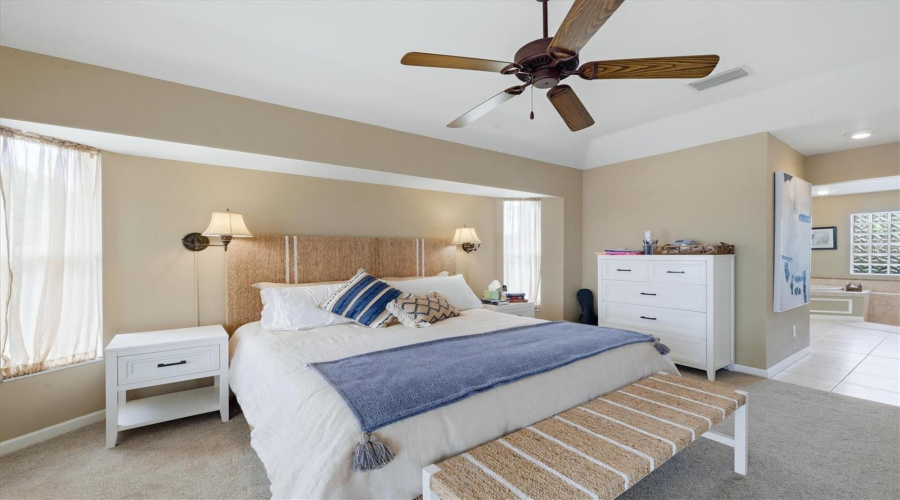 Port Charlotte, Florida 33981, 3 Bedroom Bedrooms, ,2 Bathroombathrooms,Residential,For Sale,Blake,0,Mfrd6146895