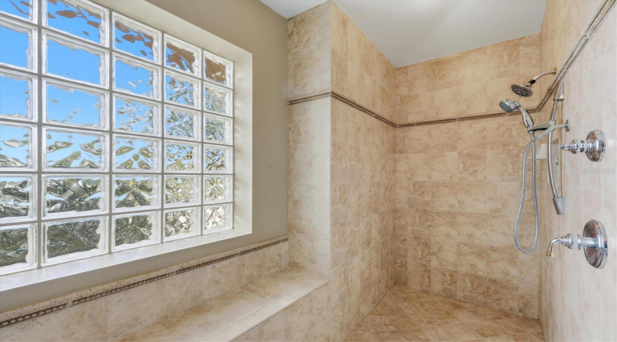 Port Charlotte, Florida 33981, 3 Bedroom Bedrooms, ,2 Bathroombathrooms,Residential,For Sale,Blake,0,Mfrd6146895