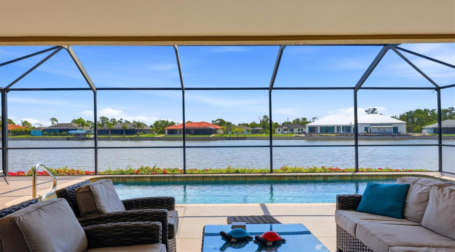 Port Charlotte, Florida 33981, 3 Bedroom Bedrooms, ,2 Bathroombathrooms,Residential,For Sale,Blake,0,Mfrd6146895