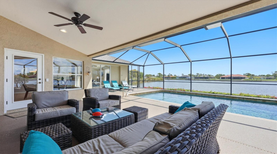 Port Charlotte, Florida 33981, 3 Bedroom Bedrooms, ,2 Bathroombathrooms,Residential,For Sale,Blake,0,Mfrd6146895