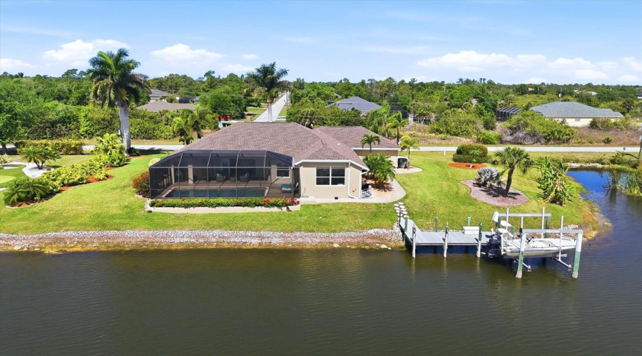 Port Charlotte, Florida 33981, 3 Bedroom Bedrooms, ,2 Bathroombathrooms,Residential,For Sale,Blake,0,Mfrd6146895