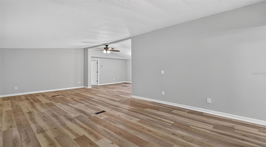 Ocala, Florida 34480, 4 Bedroom Bedrooms, ,3 Bathroombathrooms,Residential,For Sale,59Th,0,Mfrom728979