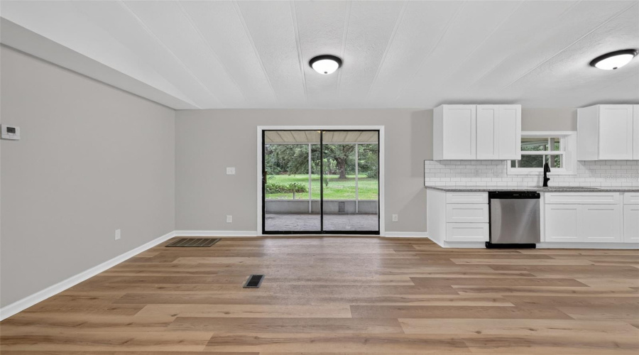 Ocala, Florida 34480, 4 Bedroom Bedrooms, ,3 Bathroombathrooms,Residential,For Sale,59Th,0,Mfrom728979