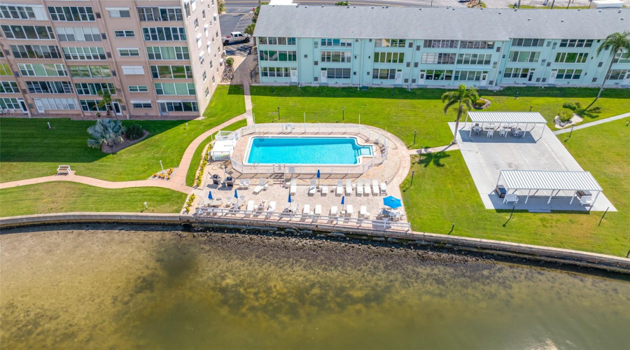 St Petersburg, Florida 33707, 1 Bedroom Bedrooms, ,1 Bathroombathrooms,Residential,For Sale,Shore,0,Mfrtb8541268