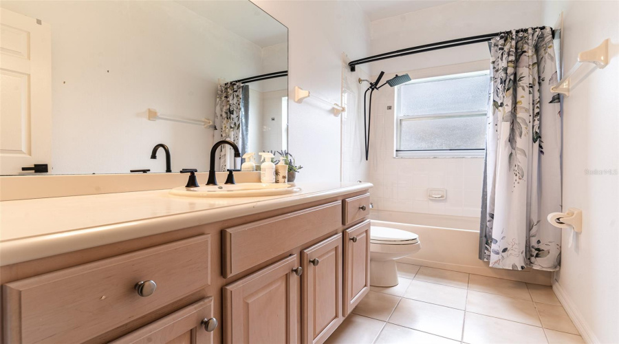 Kissimmee, Florida 34759, 3 Bedroom Bedrooms, ,2 Bathroombathrooms,Residential,For Sale,Sand Piper,0,Mfrl4963438