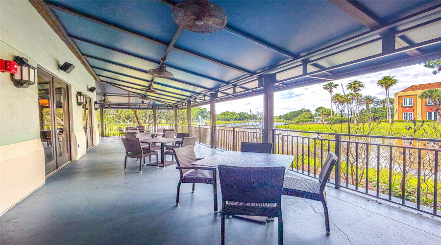 Kissimmee, Florida 34759, 3 Bedroom Bedrooms, ,2 Bathroombathrooms,Residential,For Sale,Sand Piper,0,Mfrl4963438