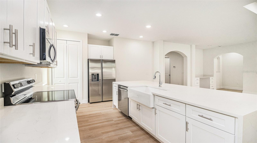 Palm Bay, Florida 32908, 3 Bedroom Bedrooms, ,2 Bathroombathrooms,Residential,For Sale,Gelaso,0,Mfro6428770
