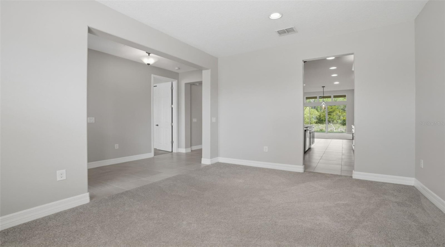 Orlando, Florida 32832, 6 Bedroom Bedrooms, ,4 Bathroombathrooms,Residential,For Sale,Tibbett,0,Mfro6402870