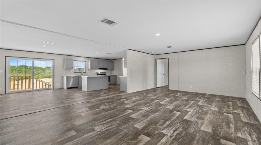 Winter Haven, Florida 33881, 4 Bedroom Bedrooms, ,2 Bathroombathrooms,Residential,For Sale,Edwin,0,Mfrp4937644